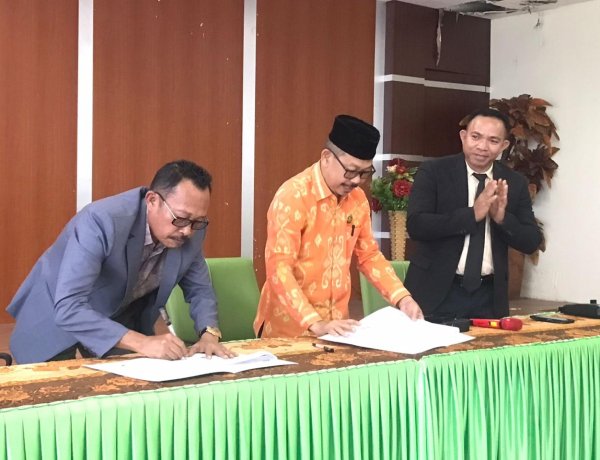 PERADI Palu dan UIN Datokarama Jalin Kerja Sama Praktikum Kemahiran