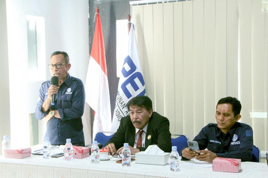 Optimalkan Peran Advokat, DPC PERADI Palu Rangkaikan RAC dengan Diskusi Strategis KUHP-KUHAP Nasional